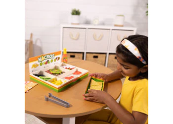 Melissa & Doug - Nachos Play Set - Image 6