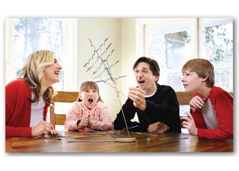 Melissa & Doug - Suspend Game - Image 4