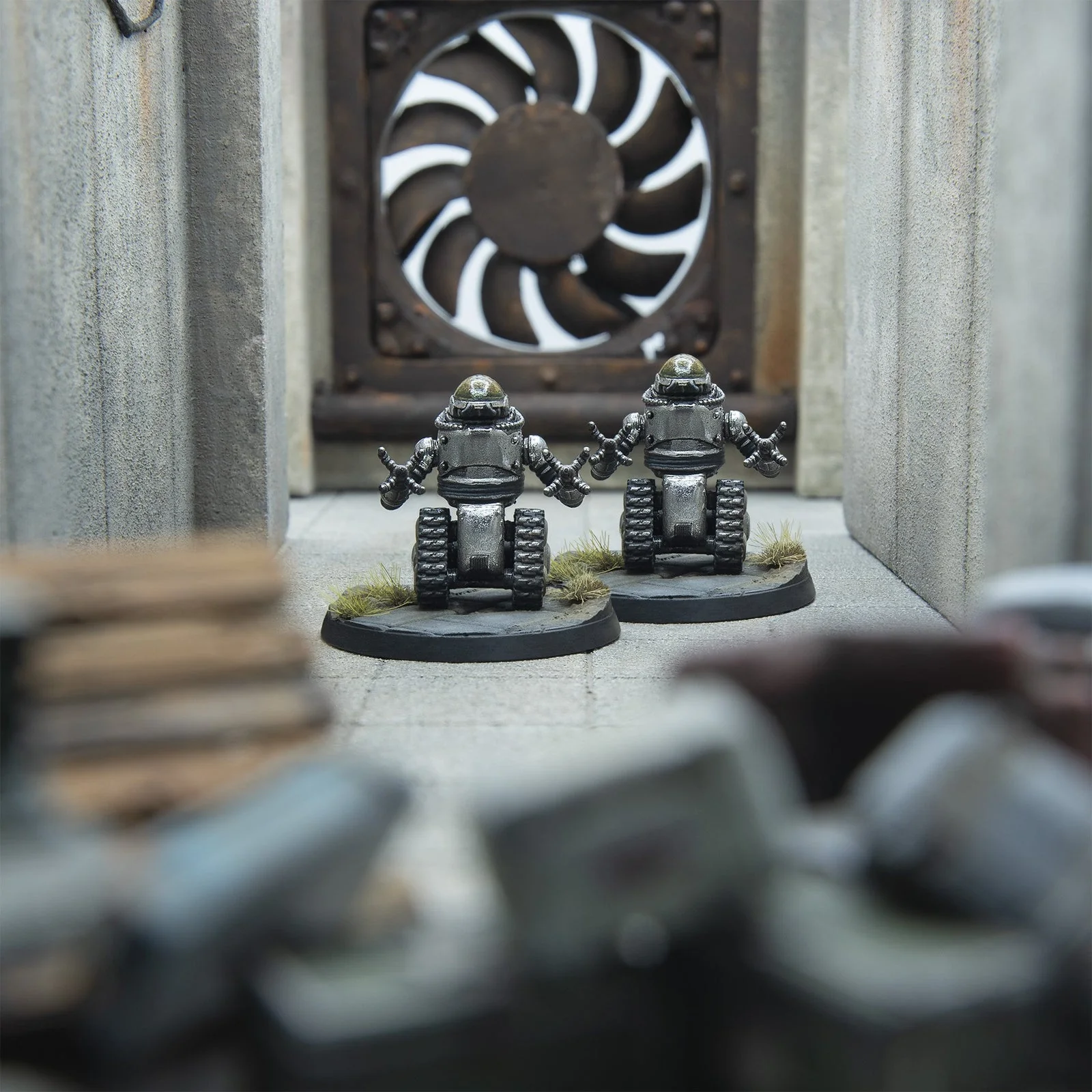 Modiphius Fallout: Wasteland Warfare - Robobrain Miniature Set (MUH052281) - Image 2