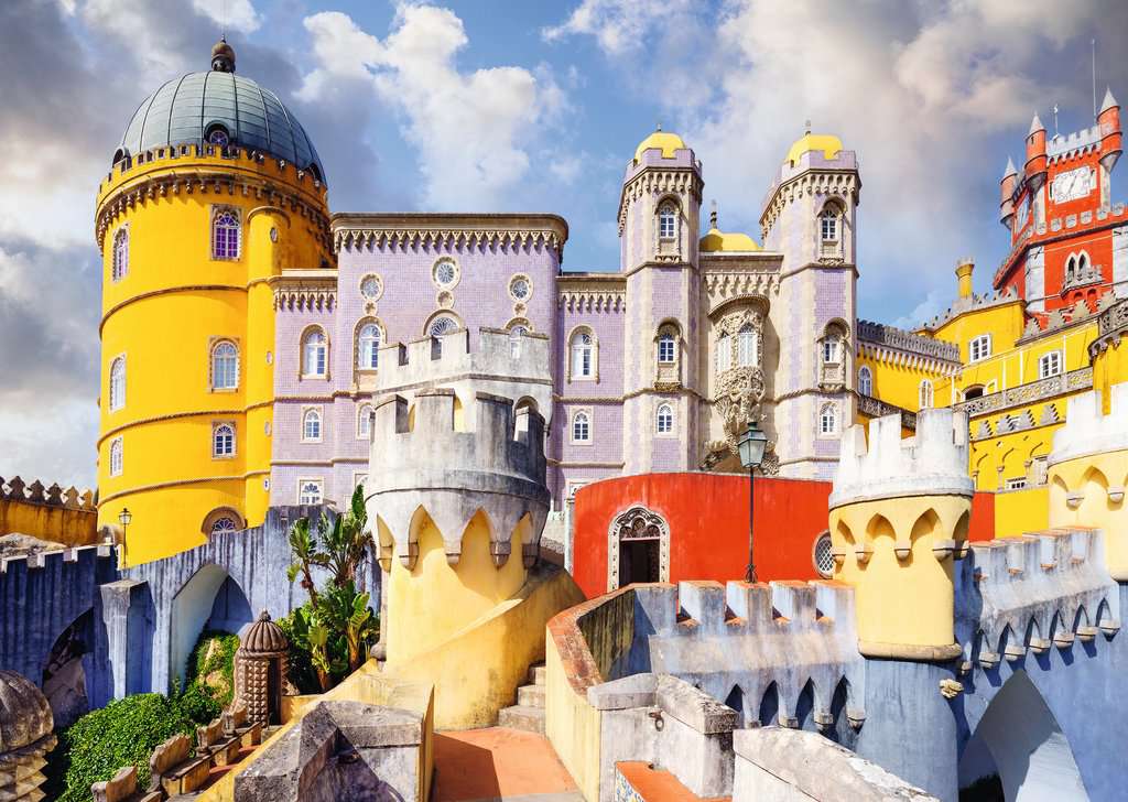 Ravensburger - Pena National Palace Portugal - Beautiful Castles 1000 Piece Jigsaw - Image 2
