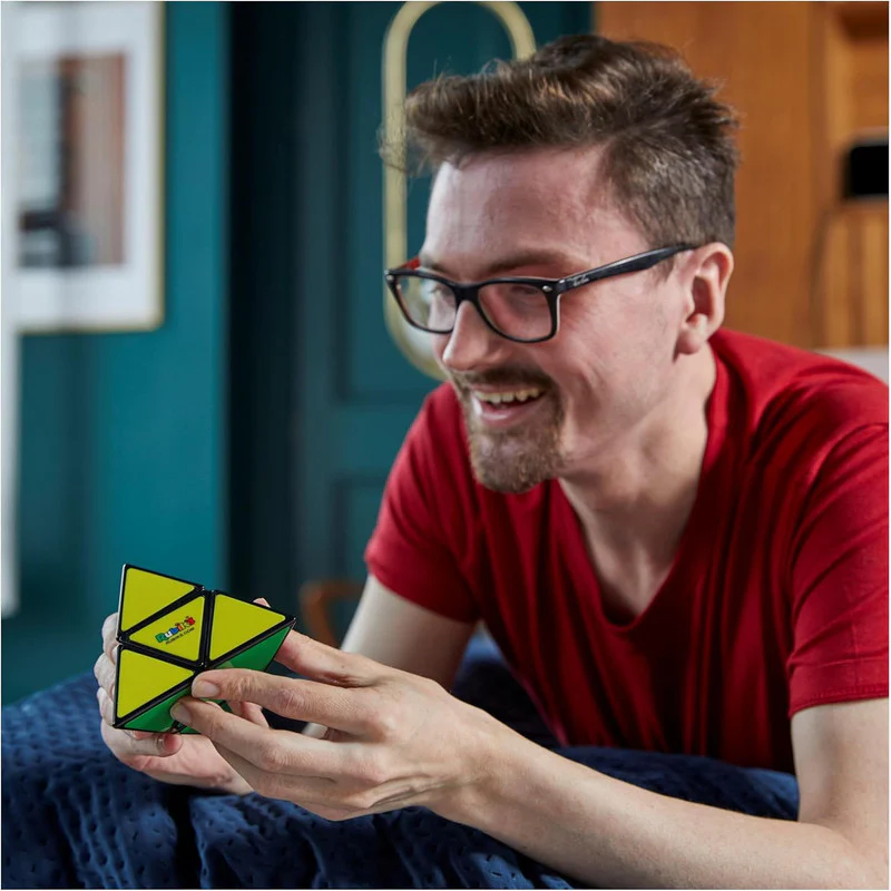 Rubiks Pyramid - Image 5