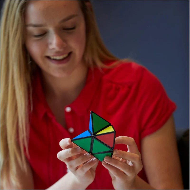 Rubiks Pyramid - Image 9