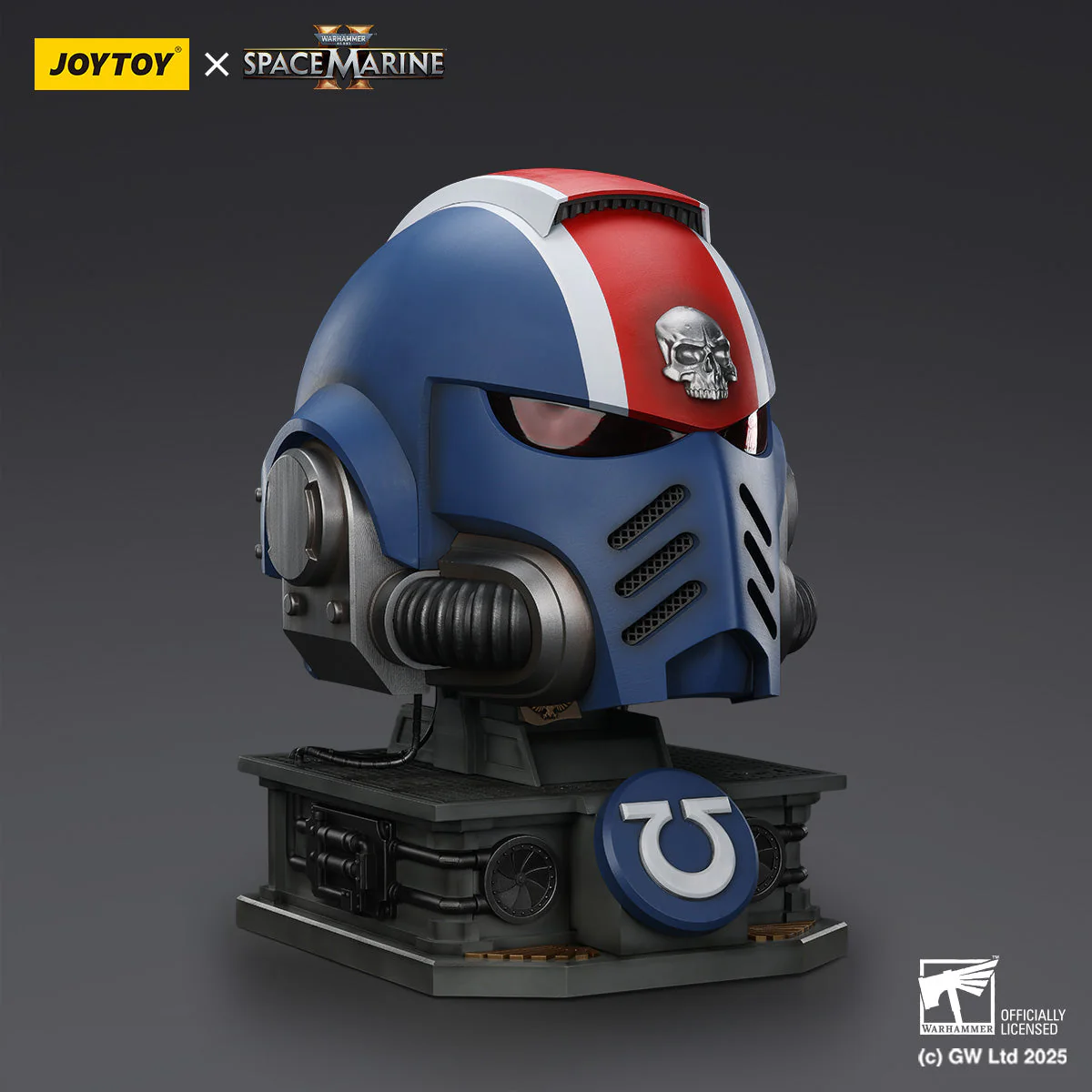 U2 Warhammer Collectibles: 1/1 Scale Ultramarines Lieutenant Titus' Mkx Helmet & Display Stand - Image 4