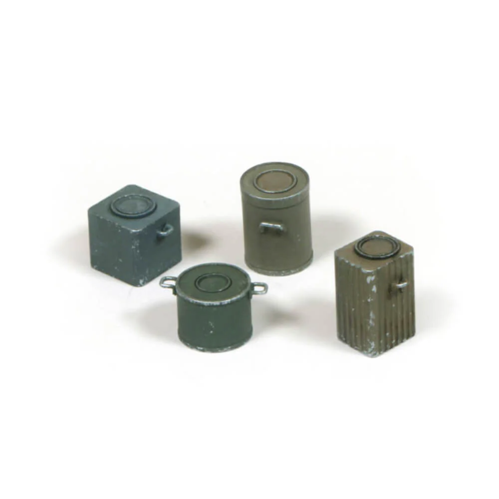 Vallejo - Scenic WWII German Food Containers Diorama Accessory